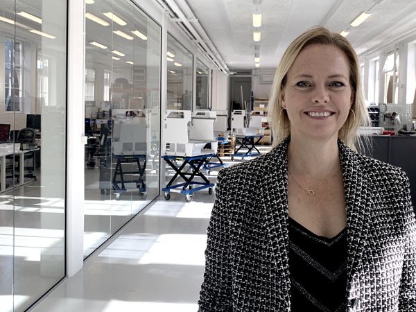 “Det glæder mig at vi med dette samarbejde nu kan være tættere på vores kunder i et marked med stigende interesse for automatiseringsmuligheder,” siger direktør Annika Isaksson, Flow Robotics.