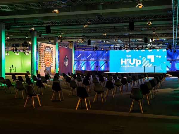 Ved Hannover Messe 2021, 12. til 16. april, introduceres det hybride H'Up-konferencekoncept, og herunder WomenPower, der holdes 16. april.