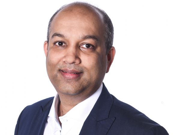 "Europa har med nye robotteknologier fået meget bedre muligheder for at hjemtage produktion, der i dag er outsourcet til andre verdensdele". Det mener OnRobots nye profil Vikram Kumar, General Manager med ansvar for markederne i det nordlige, centrale og østlige Europa samt Rusland.
