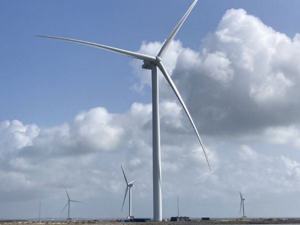 Vestas V236 på 15 MegaWatt er nu indviet ved Nissum Bredning i Lemvig.