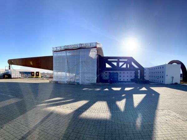 På Lindø testes de store vingelejer forud for lanceringen af endnu større offshore-vindmøller. (Foto: FORCE Technology)
