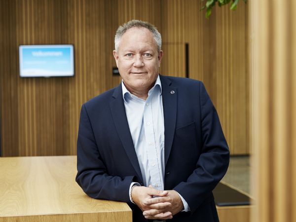 DANVA-direktør Carl-Emil Larsen er godt tilfreds med regeringens aktuelt fremsatte lovforslag.
