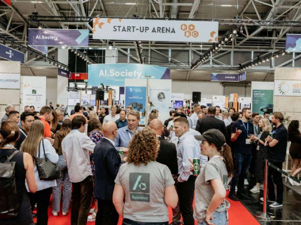 Hvis en af de tre nominerede med adresse i Danmark skulle vinde "Europe's Best Robotics Startup Challenge" den 25. juni, så er der fejring ved det efterfølgende Odense Afterparty-netværksarrangement i hal B4.