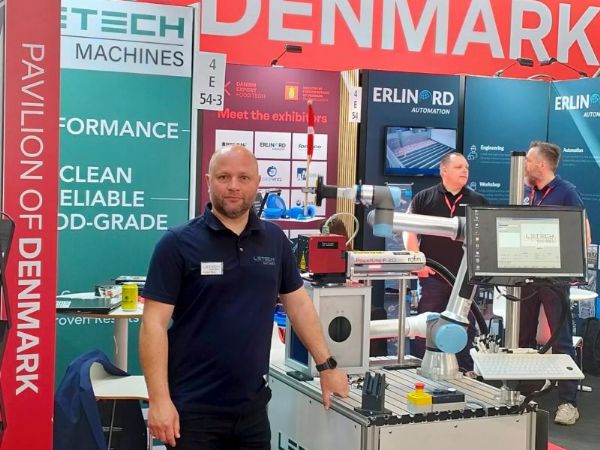 Letech-direktør Casper Berg, som frem til og med 13. maj er på standen i Düsseldorf, kan på Interpack 2026 også løfte sløret for den aktuelt opdaterede hjemmeside, som Slagelse-firmaet netop har publiceret.
