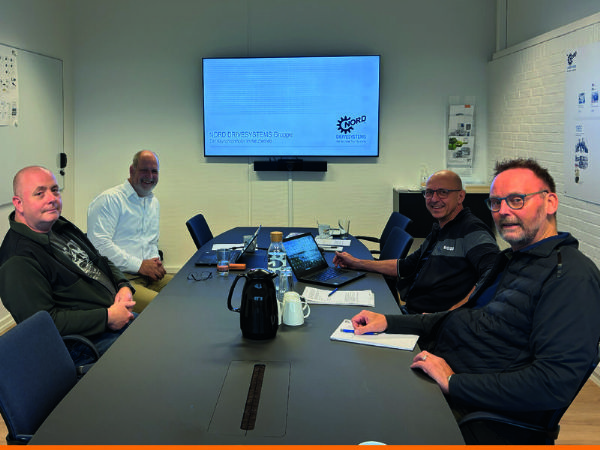 Teamet i teknisk afdeling ved Nord Drivesystems ses her ved den aktuelt afholdte workshop.