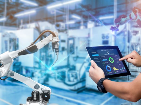 Aktuel IFS-undersøgelse ser markant stigning i brugen af Industrial AI.